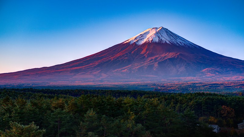 A photo of Mount Fuji volcano